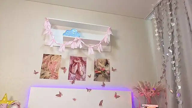 Milly_Lane webcam