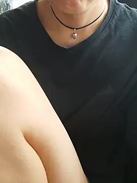 Aashikalaa live cam on StripChat