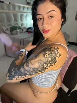 lucianaroy webcam