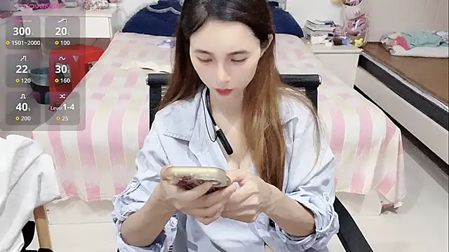 miaomiao-99 webcam