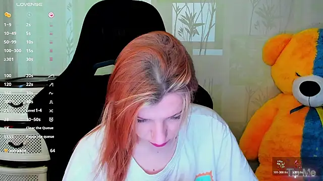 MeganNewCat webcam