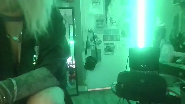 marilyn420 webcam