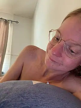 jannis1992 live sex cam