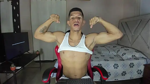 Toptony22 webcam