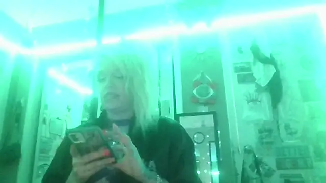 marilyn420 webcam