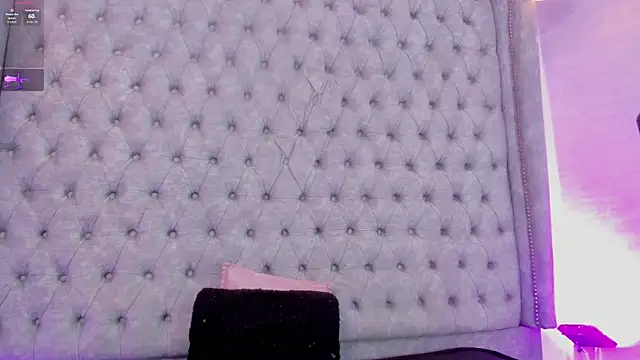 Willow_Levine webcam