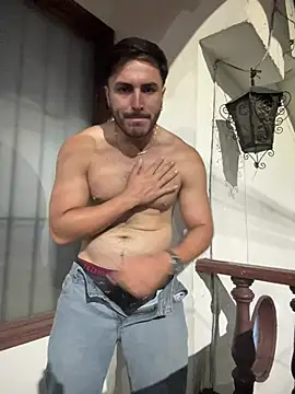 noahstevenss (M young) - My Dick and virgin Ass in balcony public