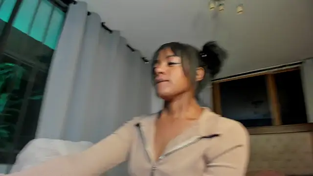 Dahiiana_Foxx webcam