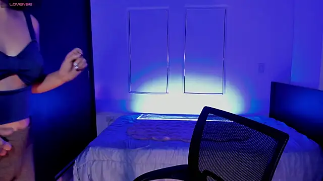 MeganWhite3 webcam