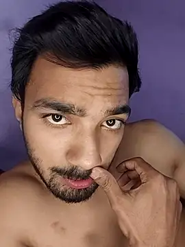 ItsPlayboy031 webcam