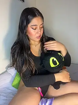 Antonella_Moreau webcam