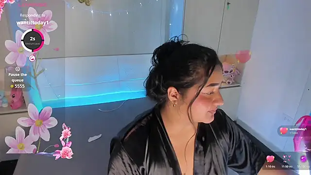 LilyWhitney webcam
