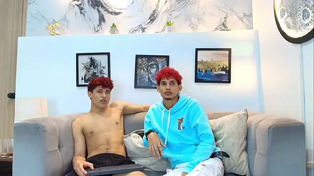 YOUNG_BOYS_HELL webcam