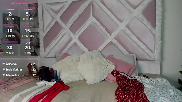 zoe_669