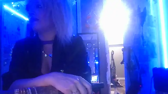 marilyn420 webcam