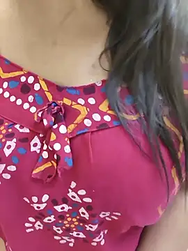 Cute_Kritika webcam
