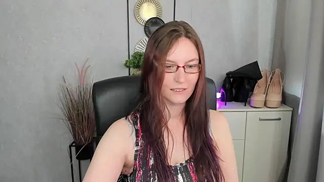 emmaxDelight webcam