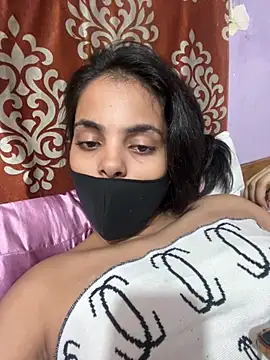 Sandhya_77 webcam