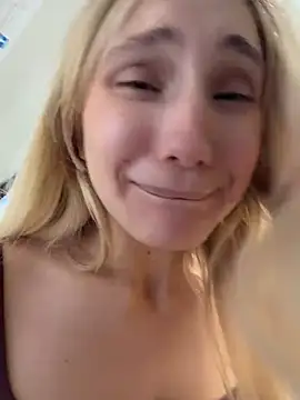 Pink_Kiss live cam