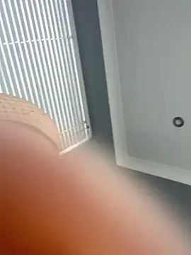 BrunetteBarbieXx_