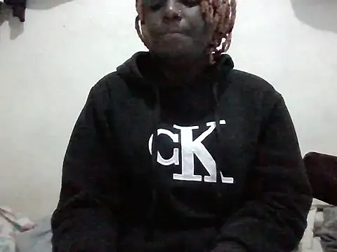 pinky-lip webcam