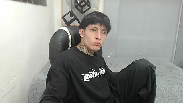 Cry_thereal webcam