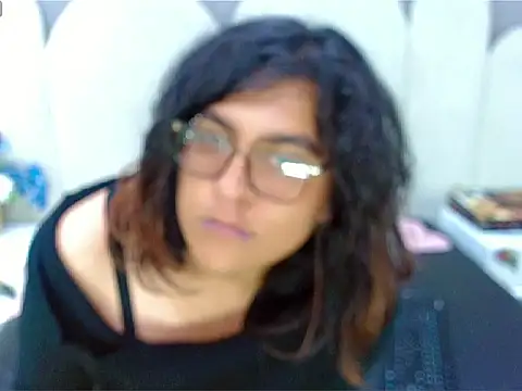 jessie_dark30 webcam