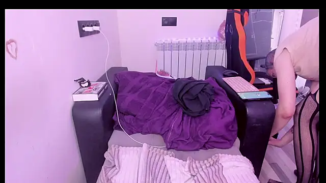 Lyricca webcam