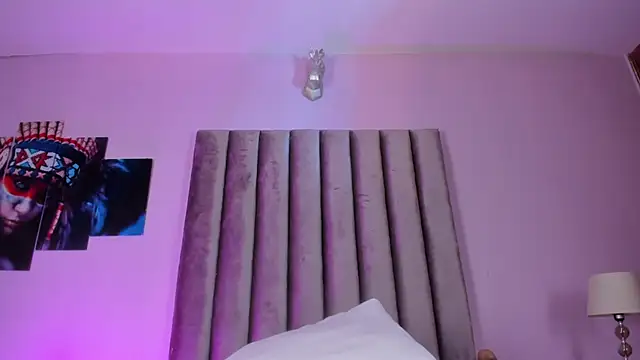 Isabella_Flowers webcam