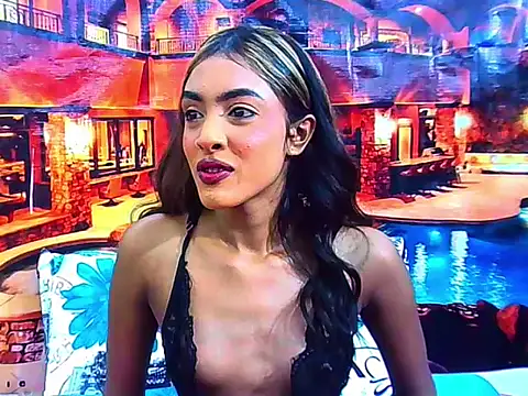 IndianPretty14u2Luv webcam