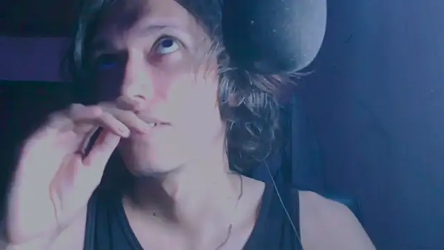 cherryuwu webcam