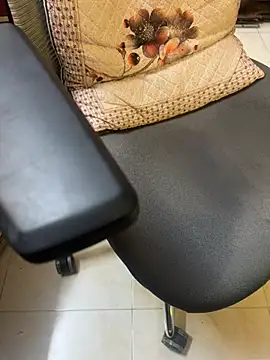 iamtarukmakto webcam