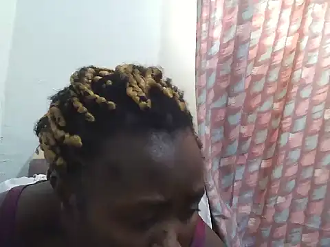 yummyqueen254 webcam