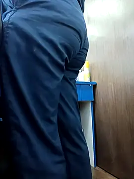 Wild_OfficeGirl_Margarett webcam