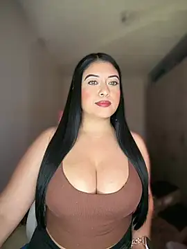 cami_ortiz__ webcam