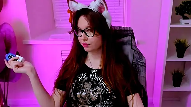CarolGiggly webcam
