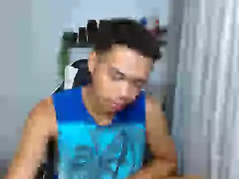 curlyasian_njxx webcam