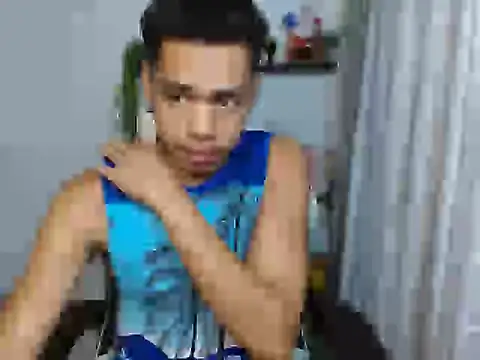 curlyasian_njxx webcam