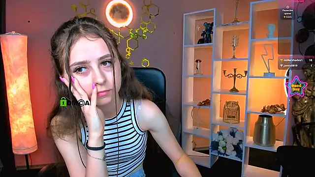 rebecca_smile webcam