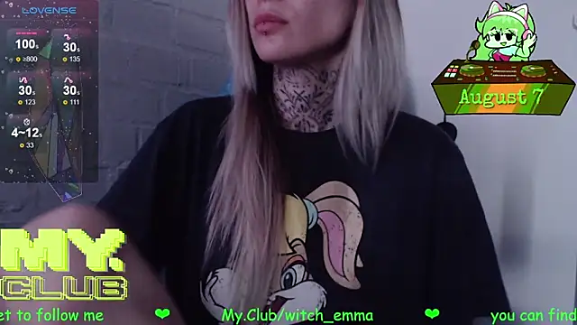 Witch_Emma webcam