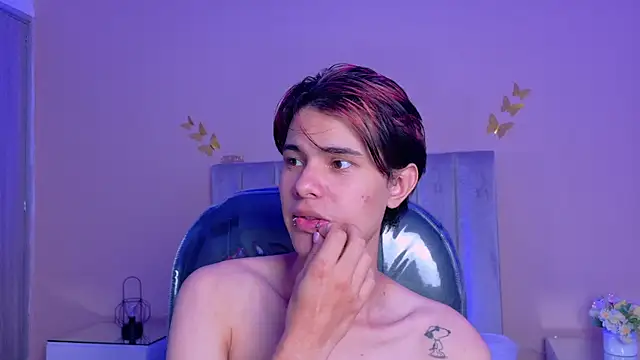 Derek_Sinn webcam