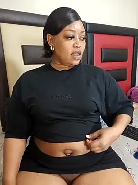 OpulentVixen webcam