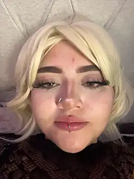 lya_nekko_ webcam
