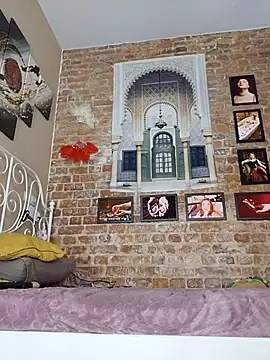 ass_gives webcam