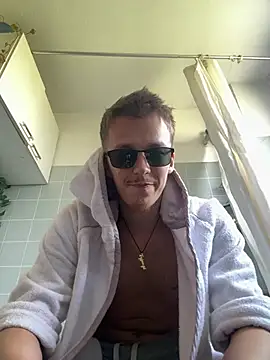 Toyjungee webcam