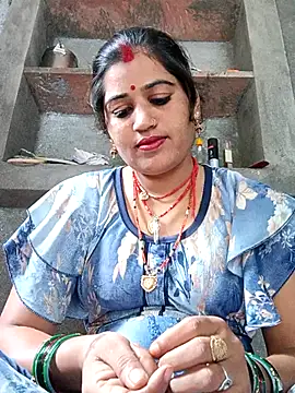 hot kamla