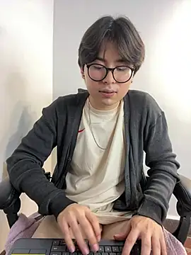_Tommy_7 webcam