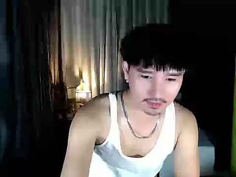Asian_bigboy live cam on StripChat