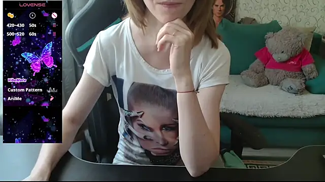 __Alisa__ live cam on StripChat