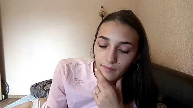 KenyattaKatzman live cam on StripChat